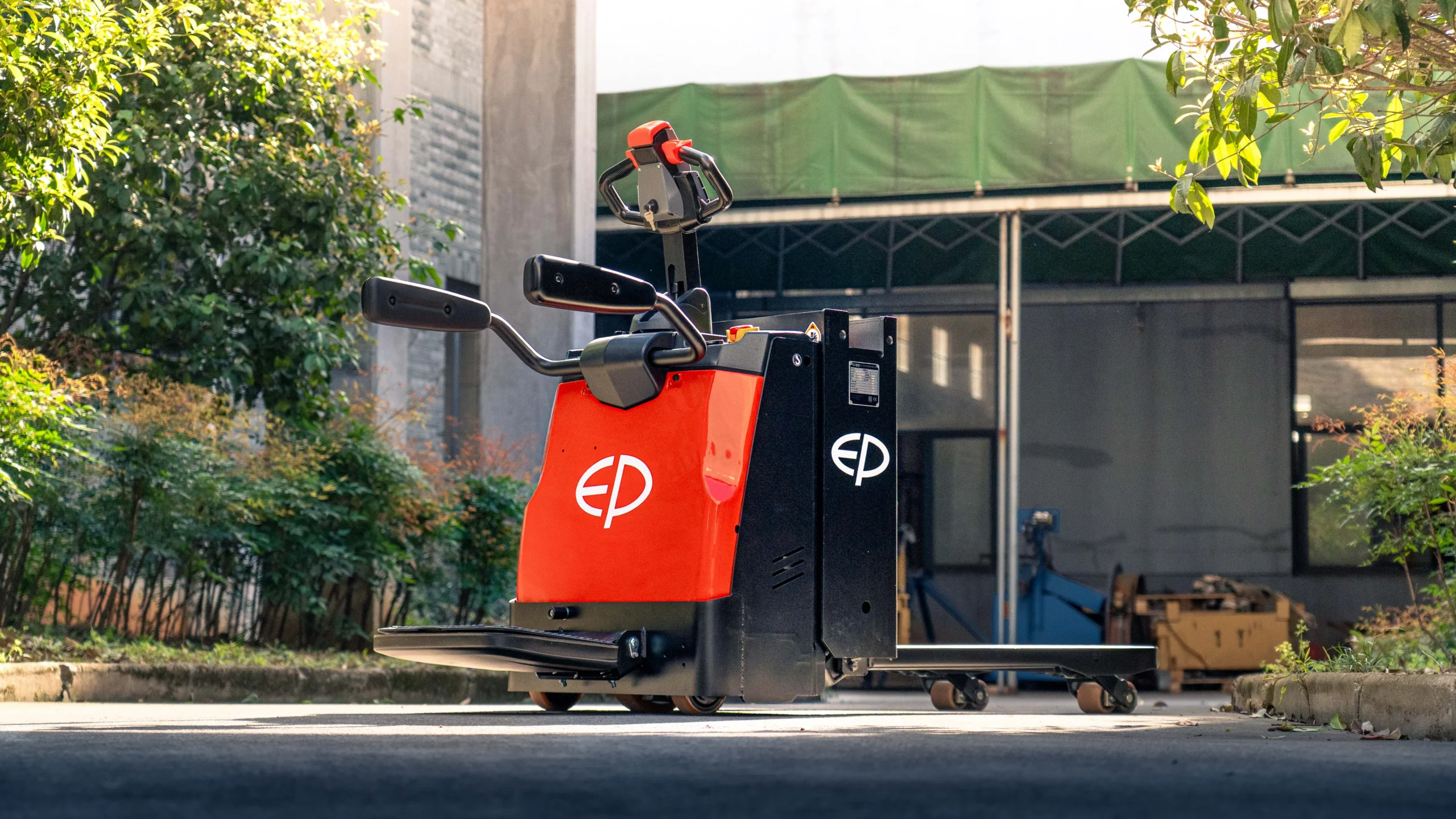 EP RPL201H 2 Ton Ağır Hizmet Tipi Elektrikli Transpalet gorsel 2
