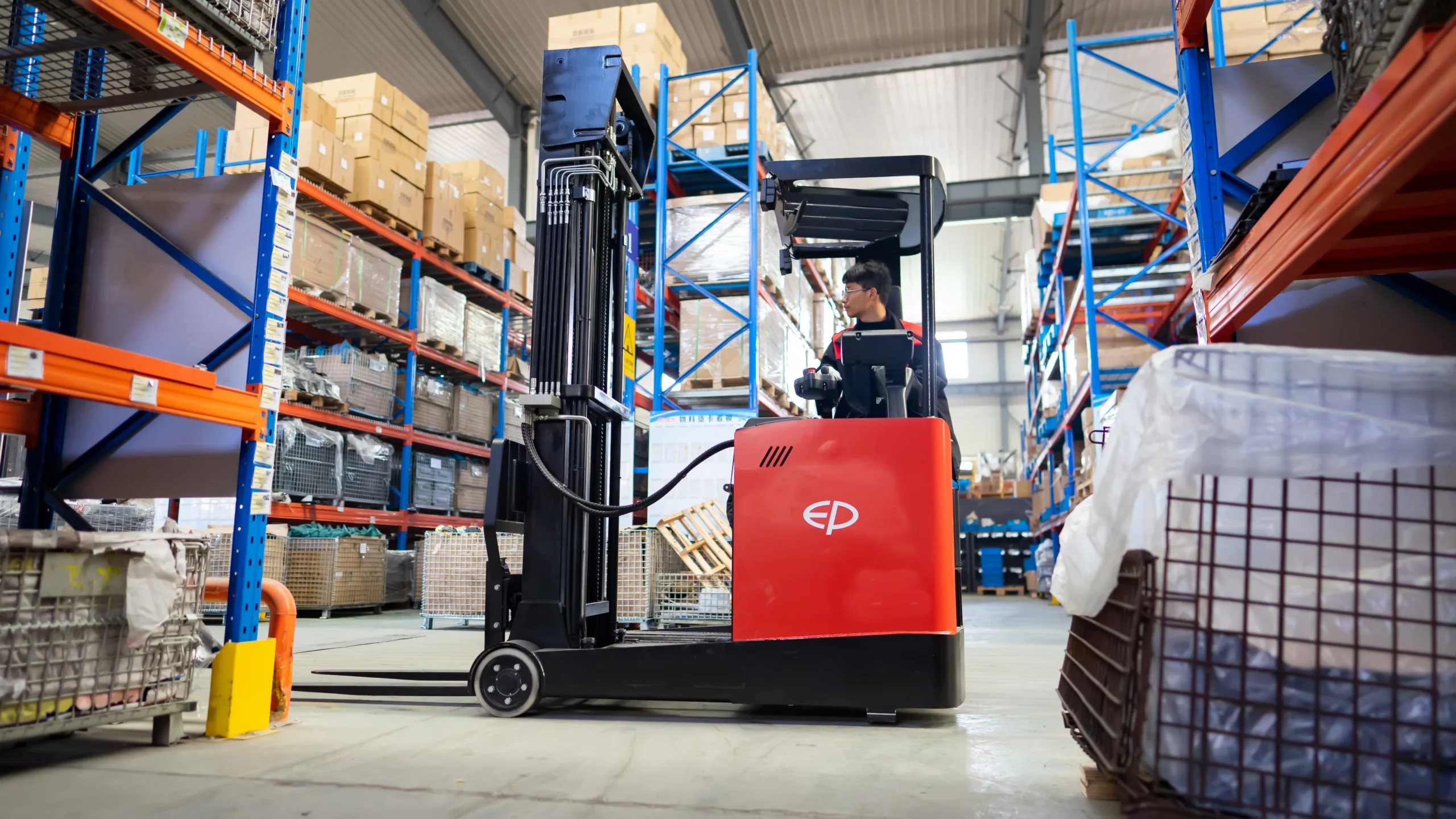 EP CQD16L 1.6 Ton Elektrikli Reach Truck gorsel 5