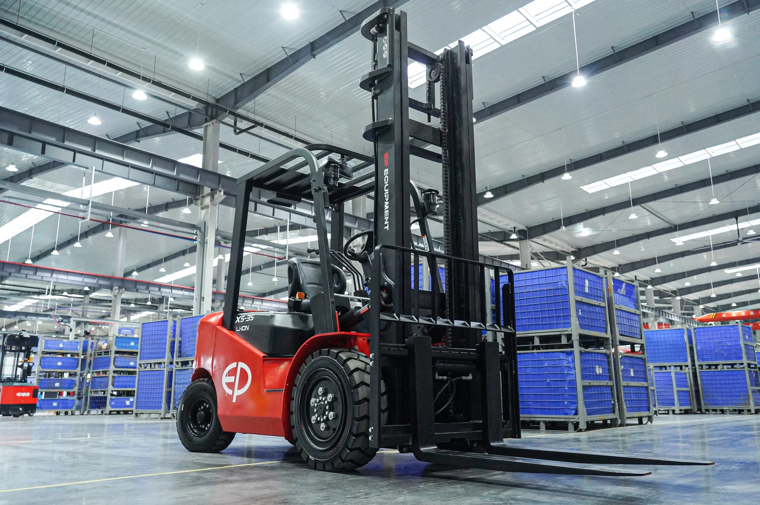 EP EFL352X5 3.5 Ton Elektrikli Forklift gorsel 2