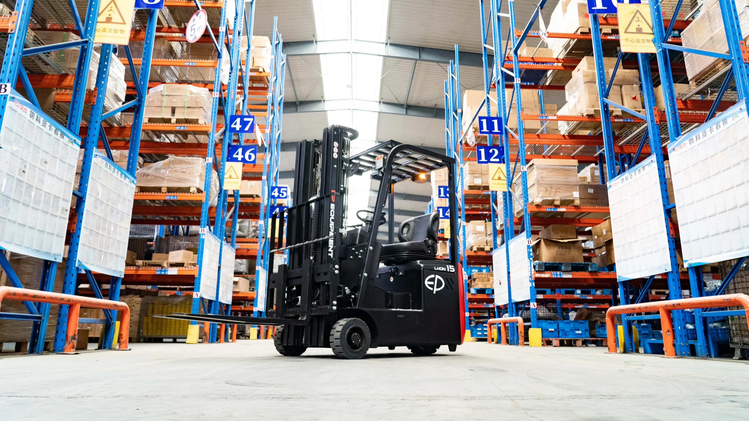 EP EFS151 1.5 Ton Elektrikli Forklift gorsel 6