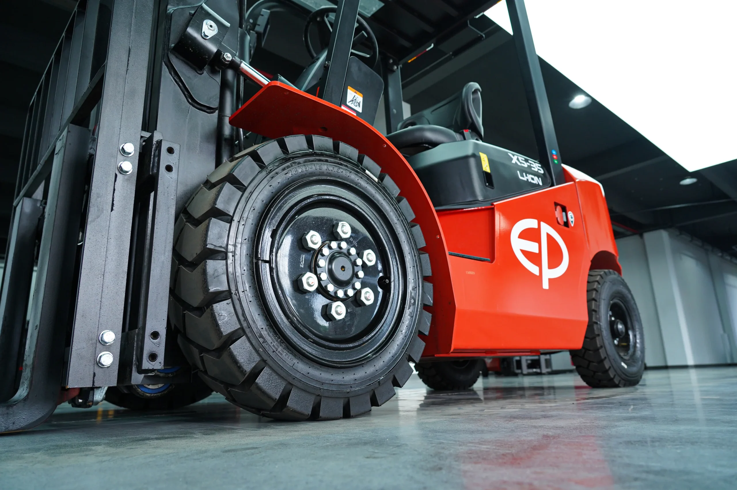 EP EFX5-301 3 Ton Elektrikli Forklift gorsel 5