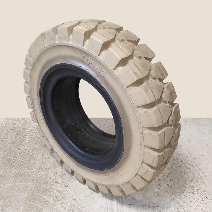 LAUGFS 18X7-8  Dolgu Forklift Lastiği L1.1069